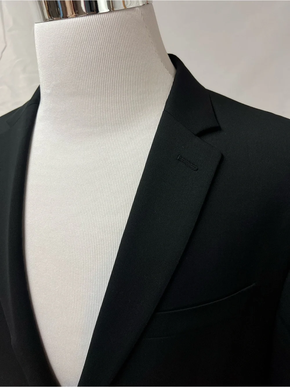 Banana Republic Men’s 44R Slim Fit Black Marzotto Super 120s Wool Blazer Jacket